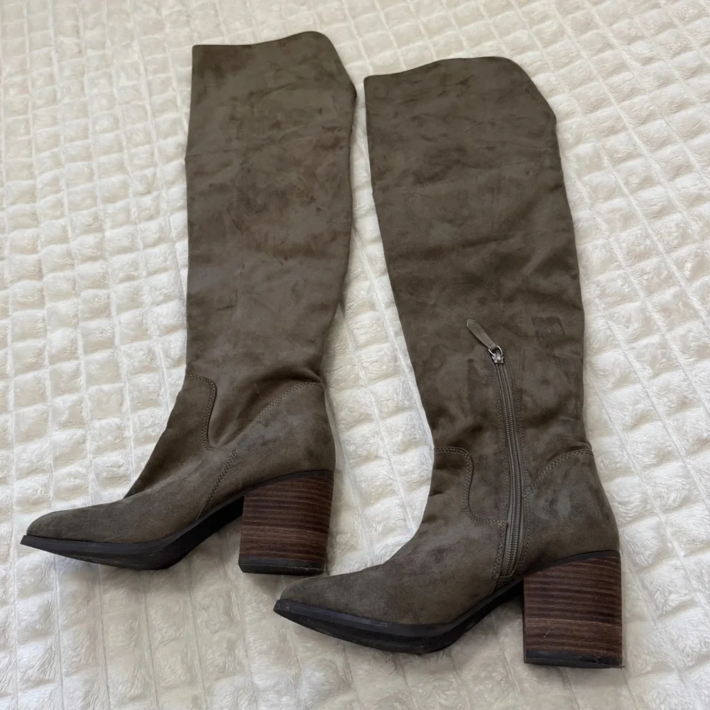 Banana Republic 8 Green Suede Over the Knee‎ Boots ~ Boho Festival Western